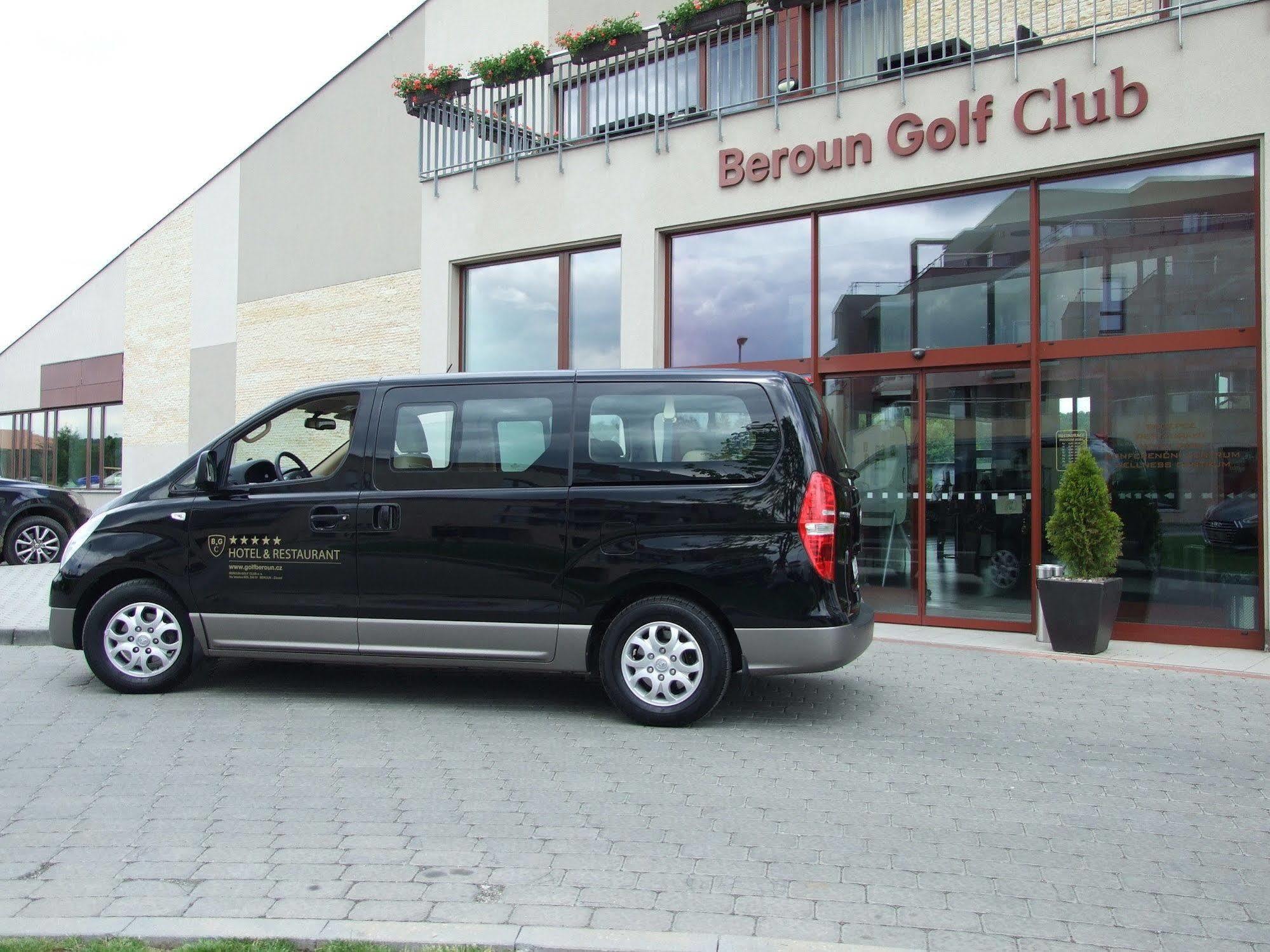 Hotel Beroun Golf Club Екстер'єр фото